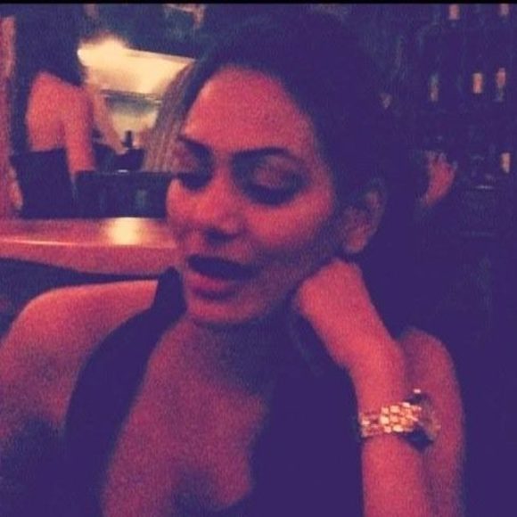 Poshmark profile picture for @sneha